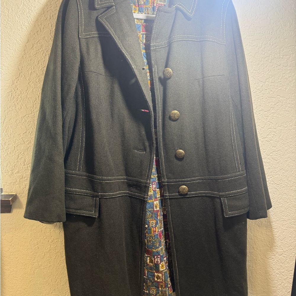 Vintage Green Women's Wool Coat with Button Detail
